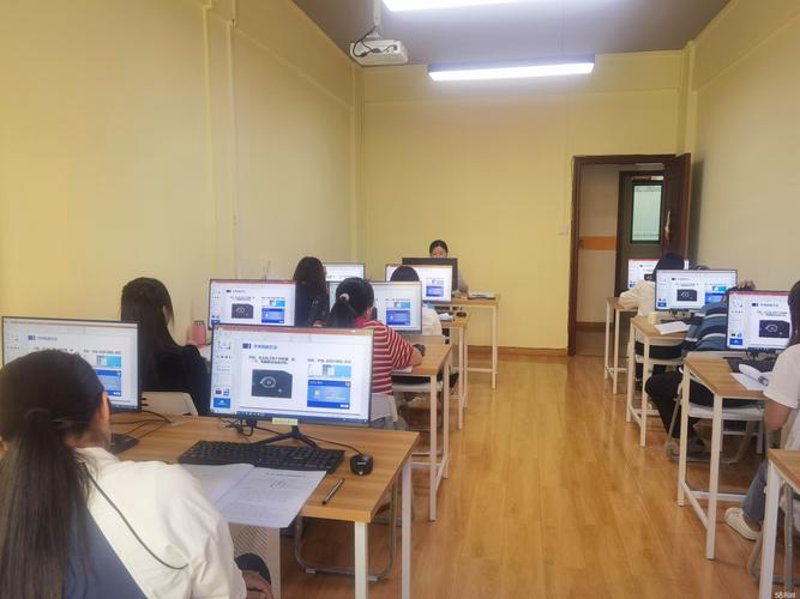 企业如何利用合肥网络技术咨询实现数字化转型